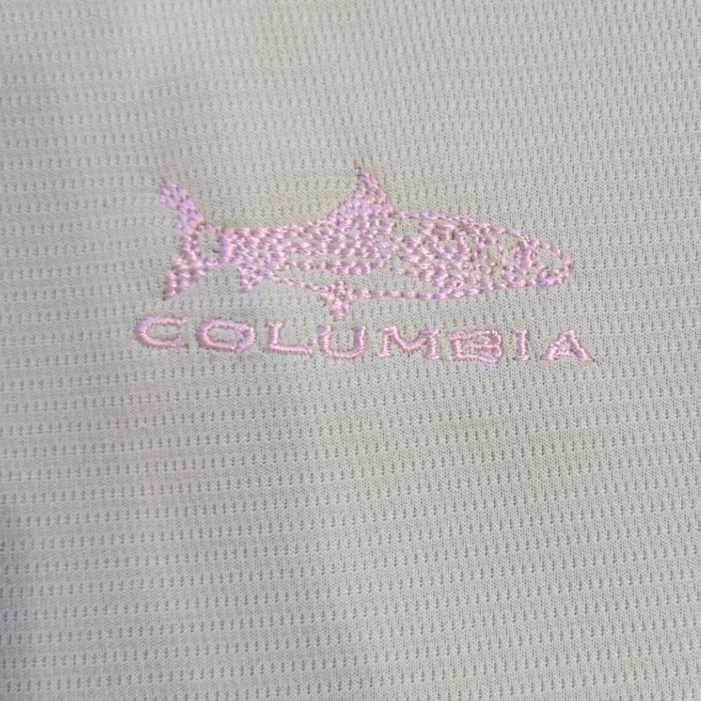 Mint green Columbia fishing long sleeve shirt